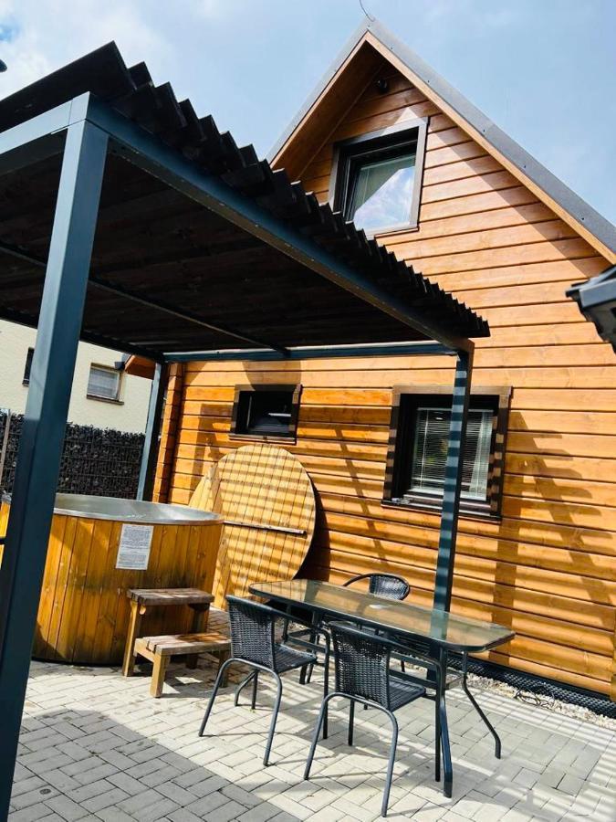 Rezortík Lučivná 300m od vleku, Vysoké Tatry Esterno foto
